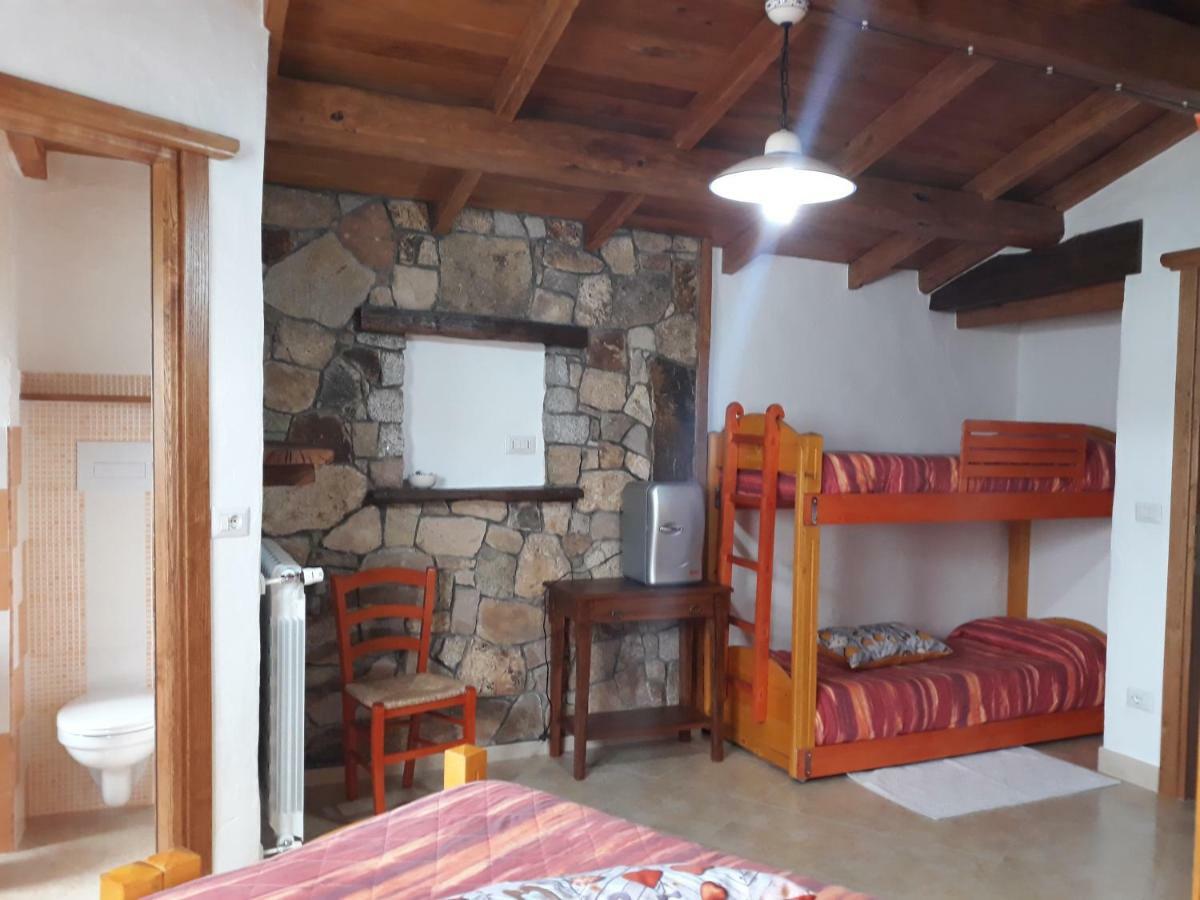 B&B Gennargentu Fonni Ngoại thất bức ảnh